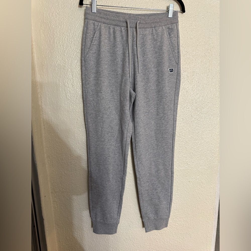 Wilson women’s Gray Sweatpants size Medium